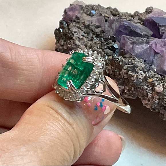Emerald ring - Picture 7 of 8